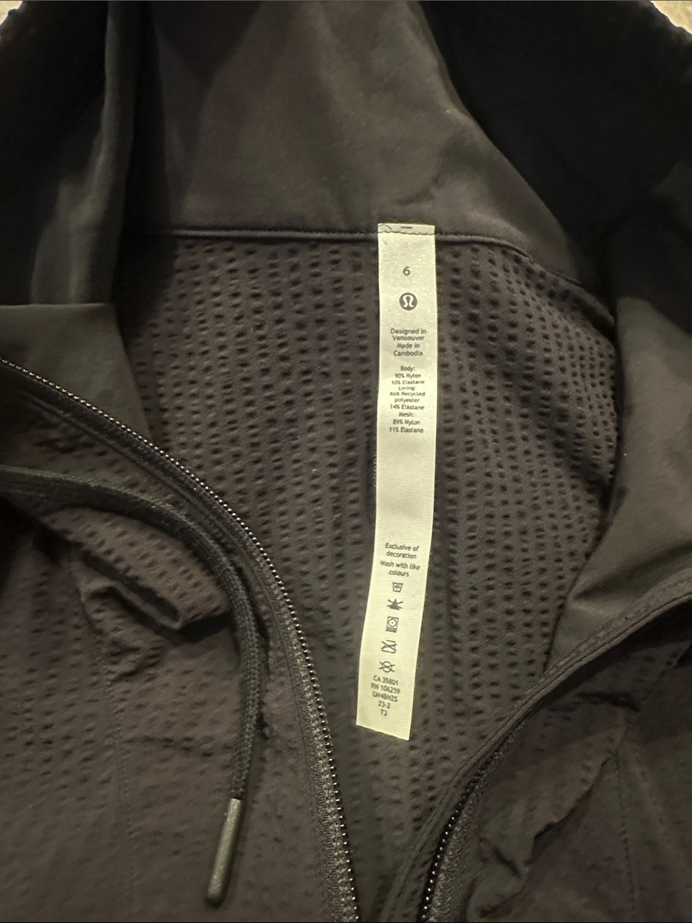 Lululemon Pack Light Pullover - Picture 3 of 4